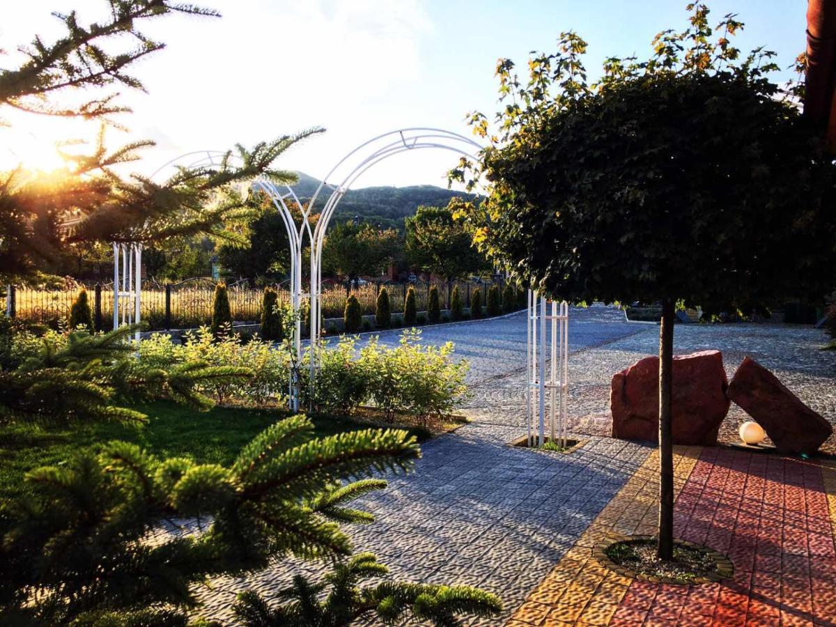 Gorodok Villa เมยโฮโว ภายนอก รูปภาพ